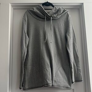 Size L Horny Toad Tunic Length Top